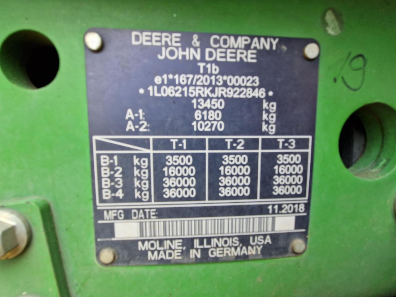 Trator John Deere 6215R: foto 6
