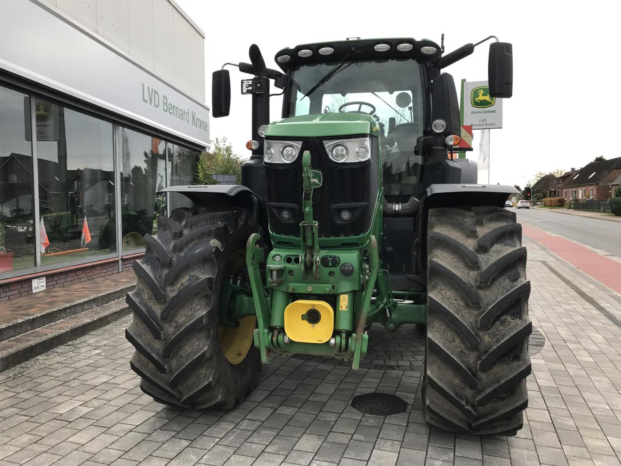 John Deere 6250R - Trator: foto 2 John Deere 6250R - Trator: foto 2