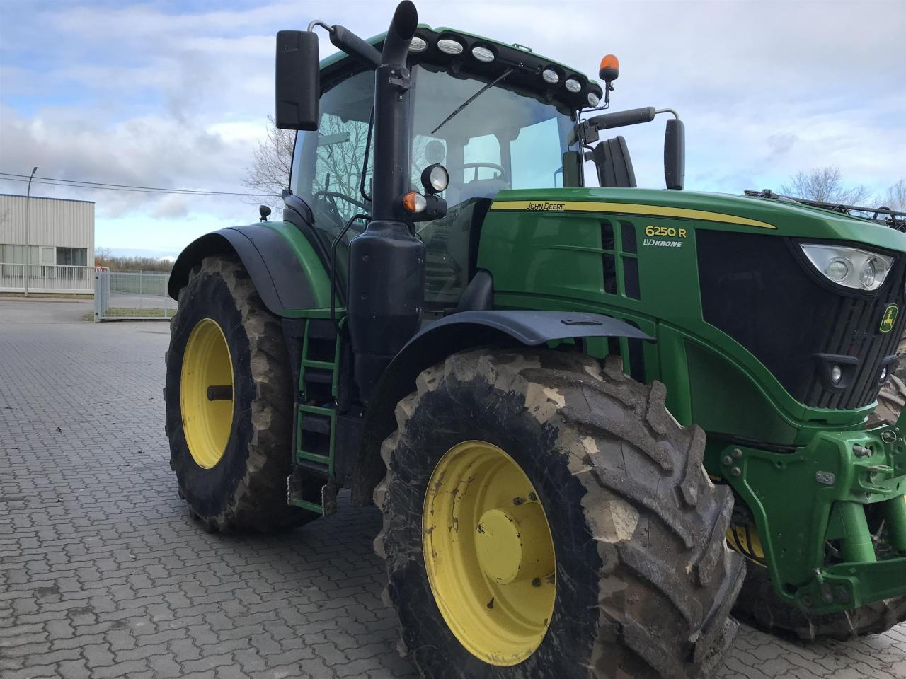 John Deere 6250R - Trator: foto 2 John Deere 6250R - Trator: foto 2