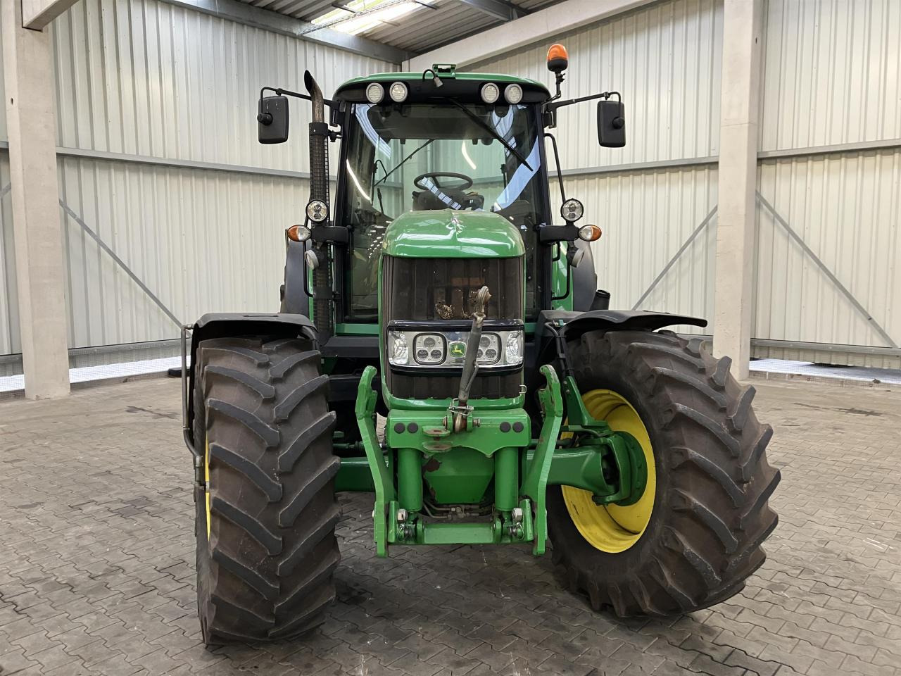 John Deere 6830 Premium - Trator: foto 3 John Deere 6830 Premium - Trator: foto 3