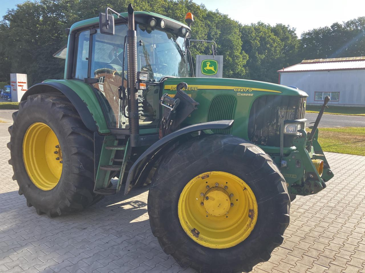 John Deere 6920 S - Trator: foto 1 John Deere 6920 S - Trator: foto 1