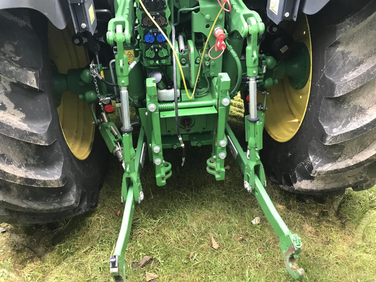 John Deere 6R 140 - Trator: foto 3 John Deere 6R 140 - Trator: foto 3