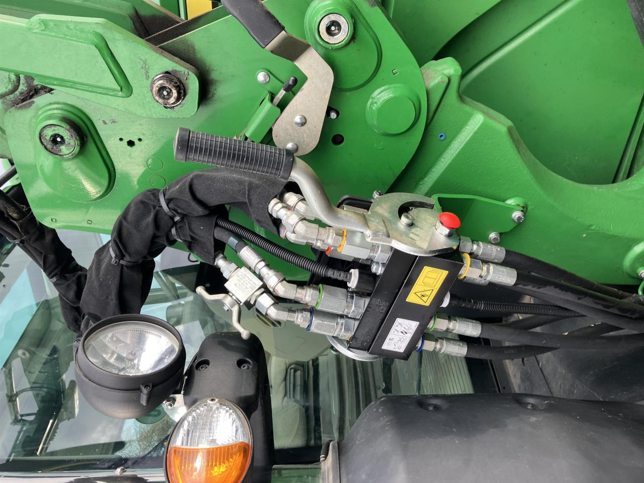 John Deere 6R 155 - Trator: foto 5 John Deere 6R 155 - Trator: foto 5