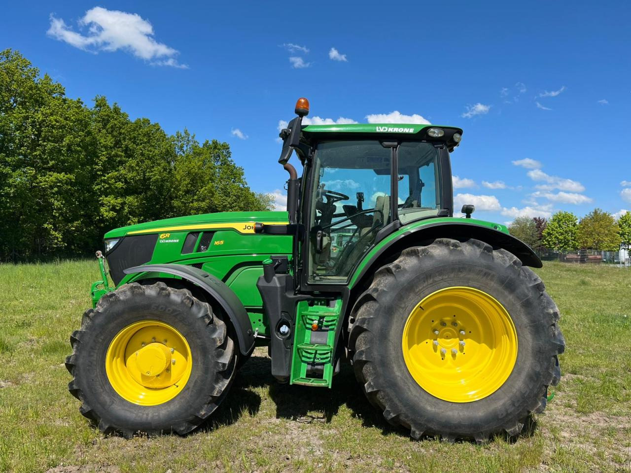 John Deere 6R 165 - Trator: foto 1 John Deere 6R 165 - Trator: foto 1