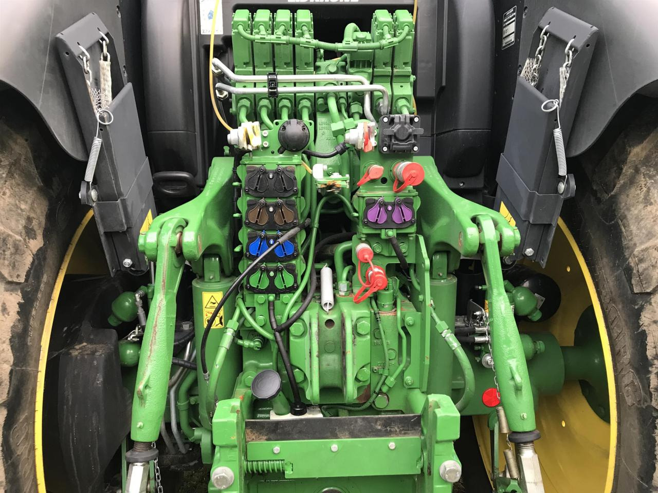 John Deere 6R 175 - Trator: foto 5 John Deere 6R 175 - Trator: foto 5