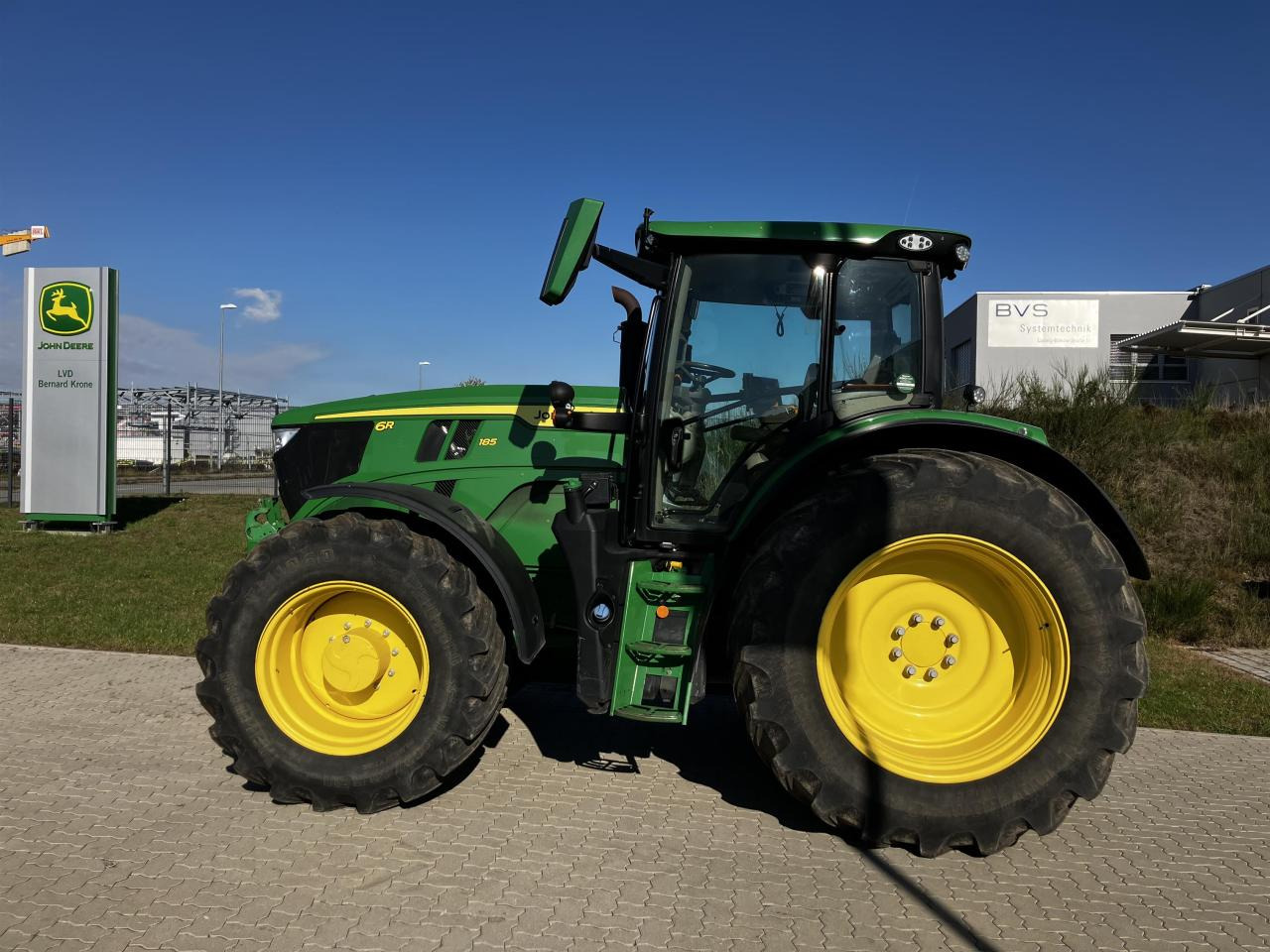 John Deere 6R 185 - Trator: foto 1 John Deere 6R 185 - Trator: foto 1