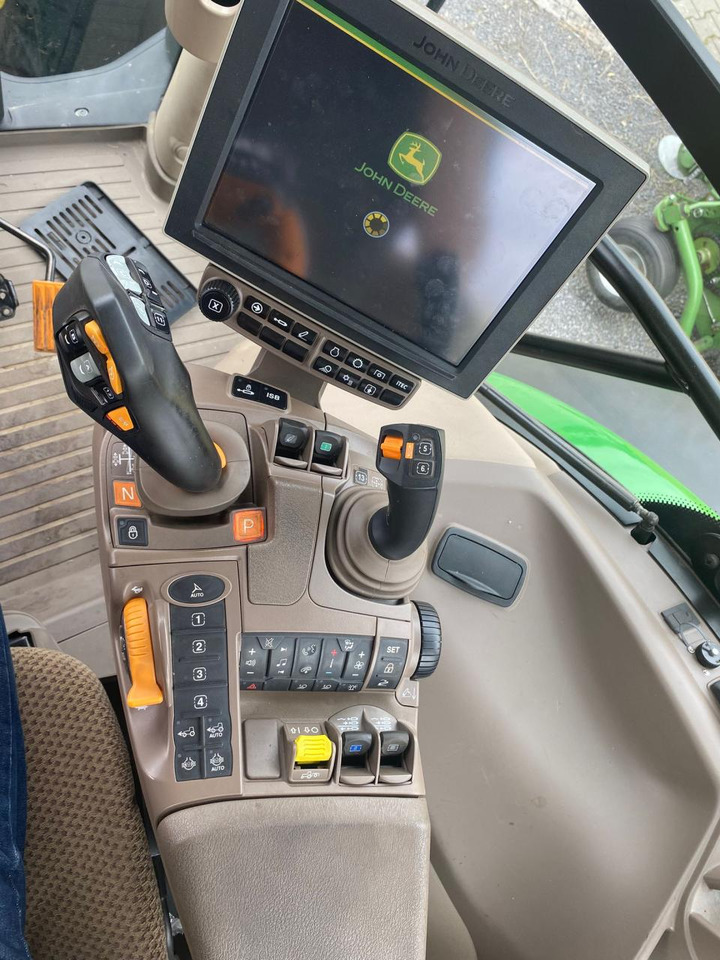 John Deere 6R 185 - Trator: foto 4 John Deere 6R 185 - Trator: foto 4