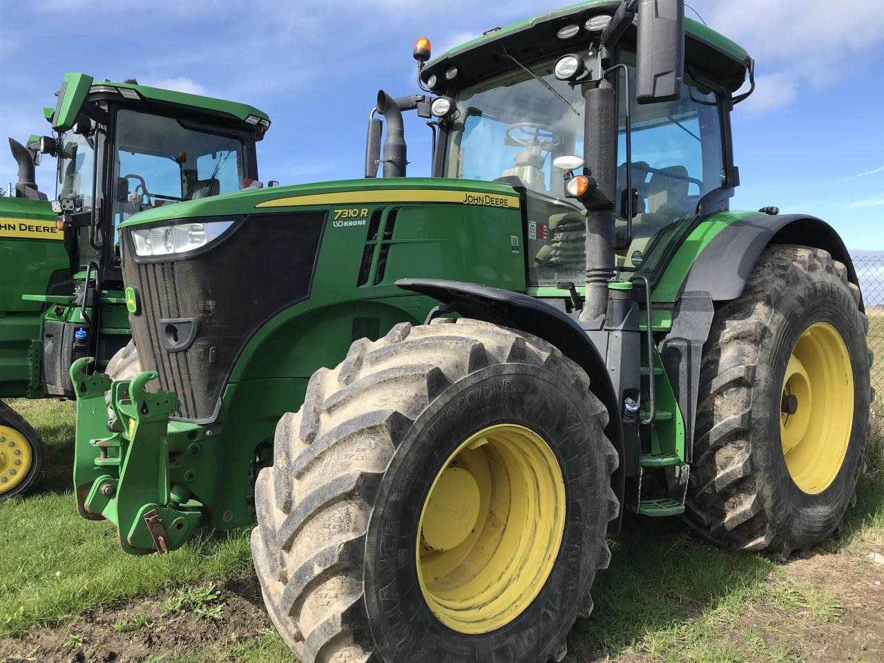 John Deere 7310R - Trator: foto 1 John Deere 7310R - Trator: foto 1