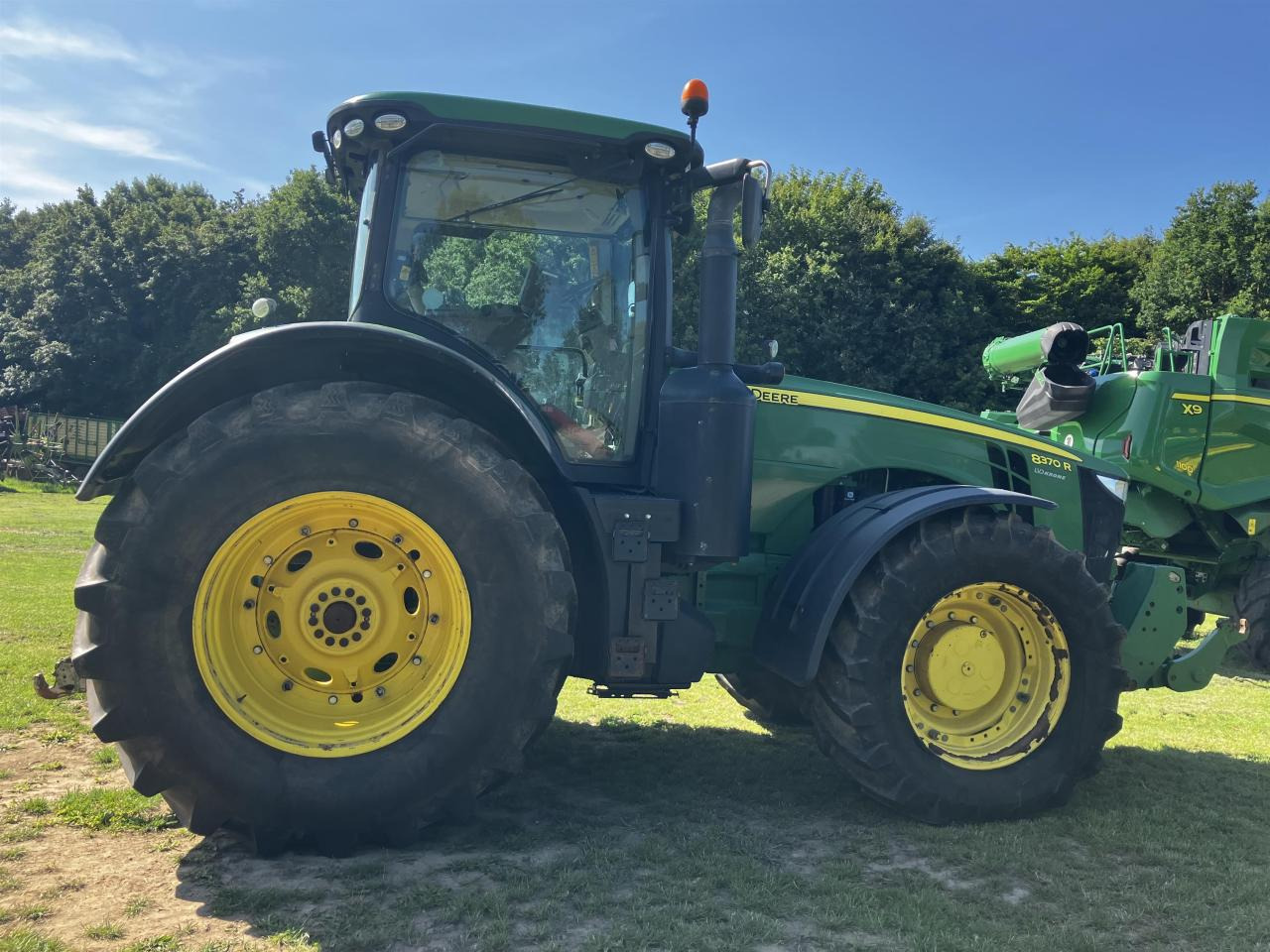 John Deere 8370R - Trator: foto 2 John Deere 8370R - Trator: foto 2