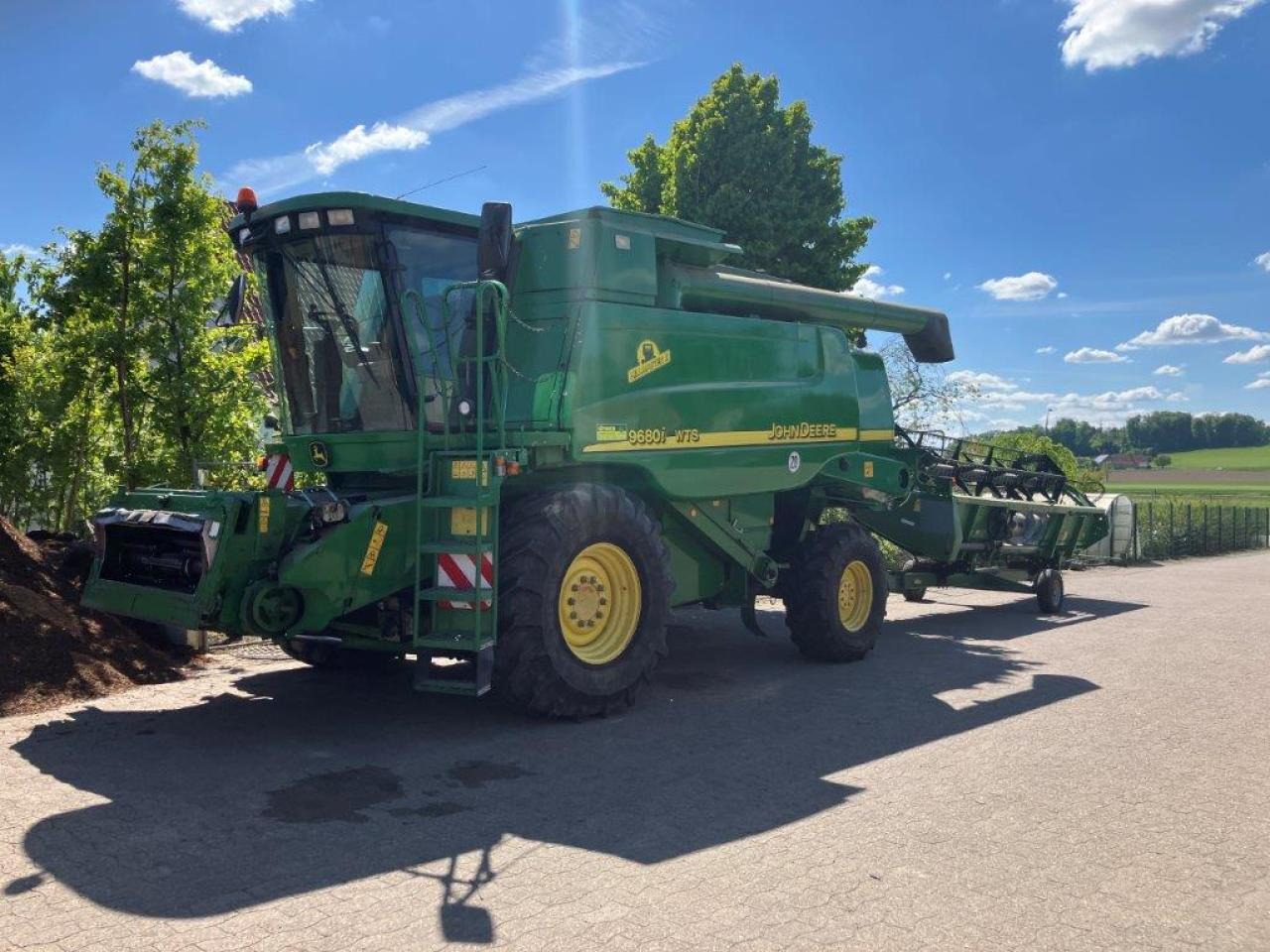 John Deere 9680I WTS HM - Ceifeira debulhadora: foto 1 John Deere 9680I WTS HM - Ceifeira debulhadora: foto 1