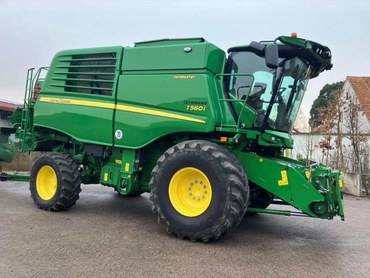 John Deere T560 Hillmaster - Ceifeira debulhadora: foto 1 John Deere T560 Hillmaster - Ceifeira debulhadora: foto 1