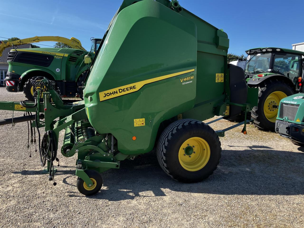 John Deere V461M MaxiCut HC13 - Enfardadeira de fardos redondos: foto 2 John Deere V461M MaxiCut HC13 - Enfardadeira de fardos redondos: foto 2