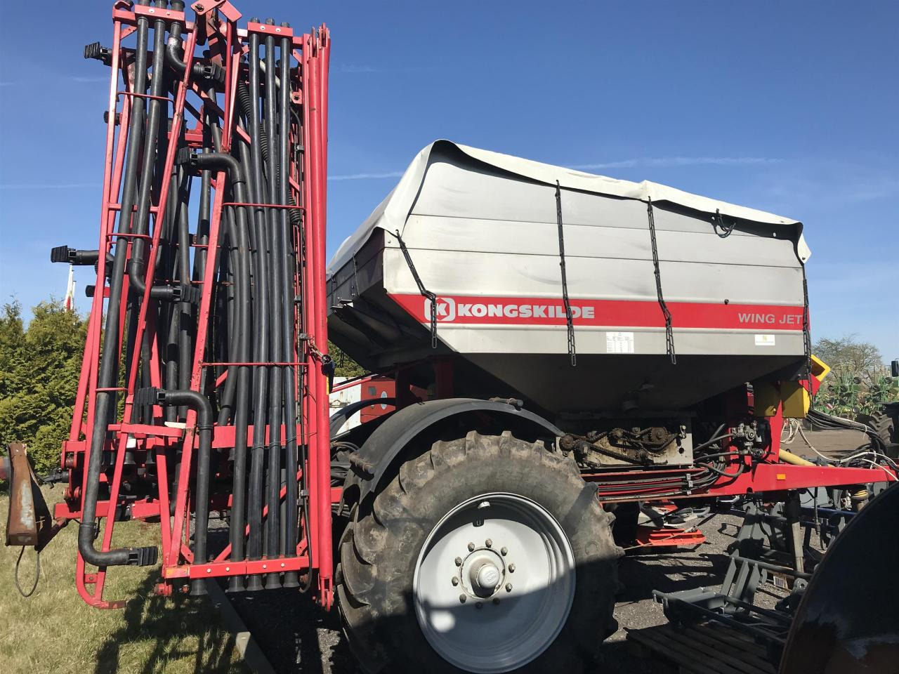 Kongskilde Wing Jet S4824 - Distribuidor de fertilizantes: foto 1 Kongskilde Wing Jet S4824 - Distribuidor de fertilizantes: foto 1