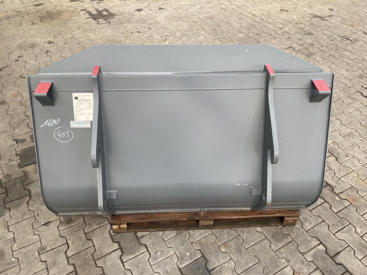 Kramer 1600 mm - Balde: foto 4 Kramer 1600 mm - Balde: foto 4