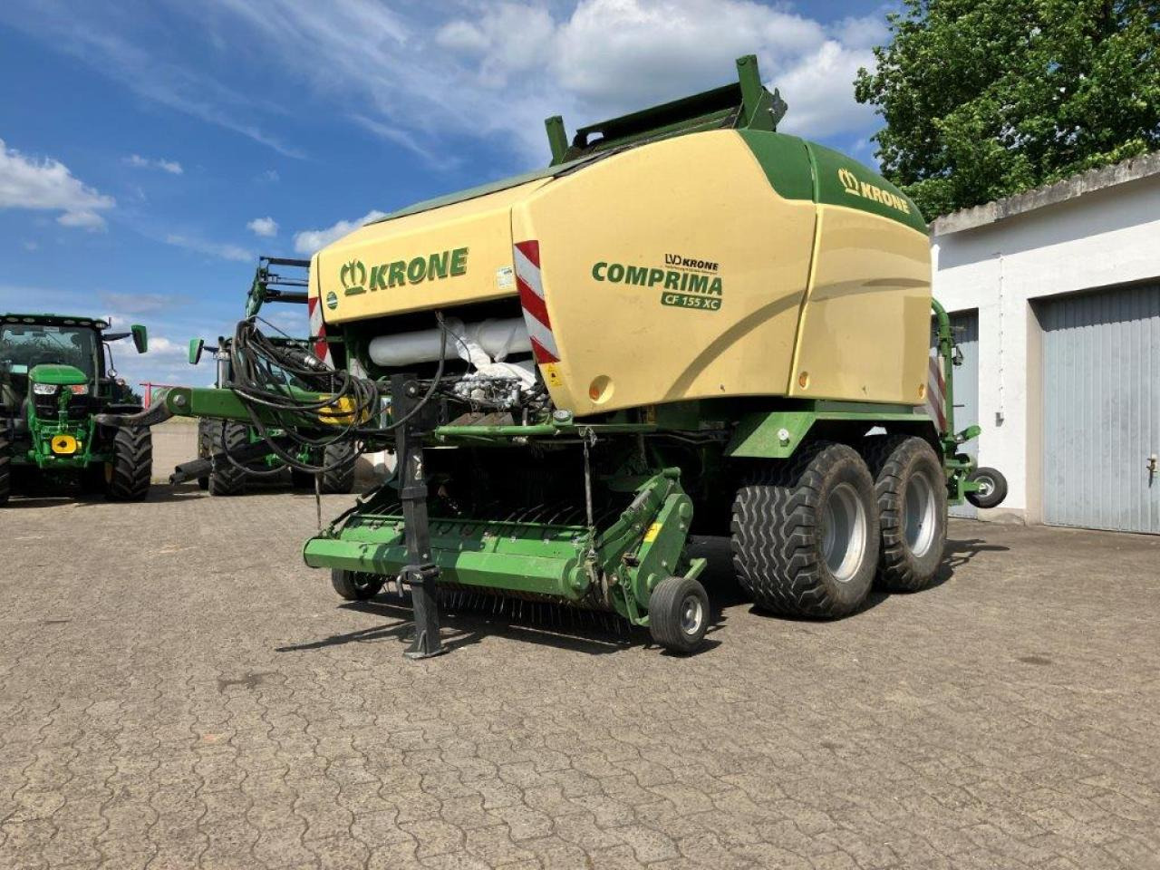 Krone CF 155 XC Comprima - Enfardadeira de fardos redondos: foto 2 Krone CF 155 XC Comprima - Enfardadeira de fardos redondos: foto 2