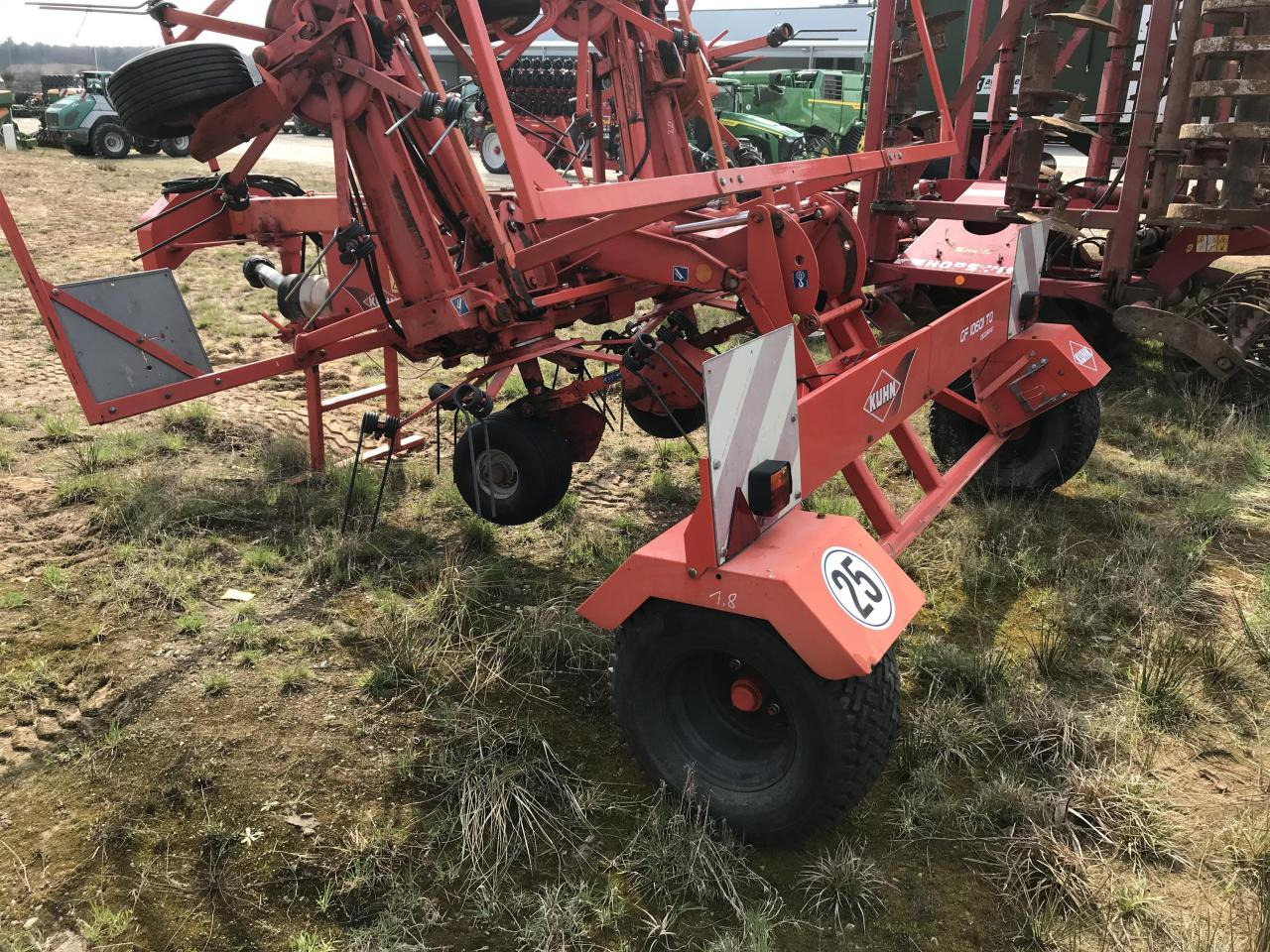 Ancinho enleirador Kuhn GF 10601TO: foto 6 Ancinho enleirador Kuhn GF 10601TO: foto 6