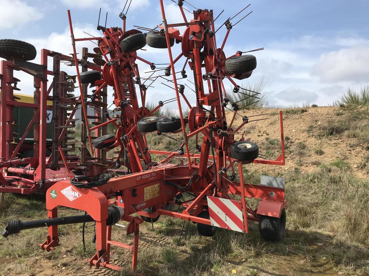 Ancinho enleirador Kuhn GF 10601TO: foto 8 Ancinho enleirador Kuhn GF 10601TO: foto 8