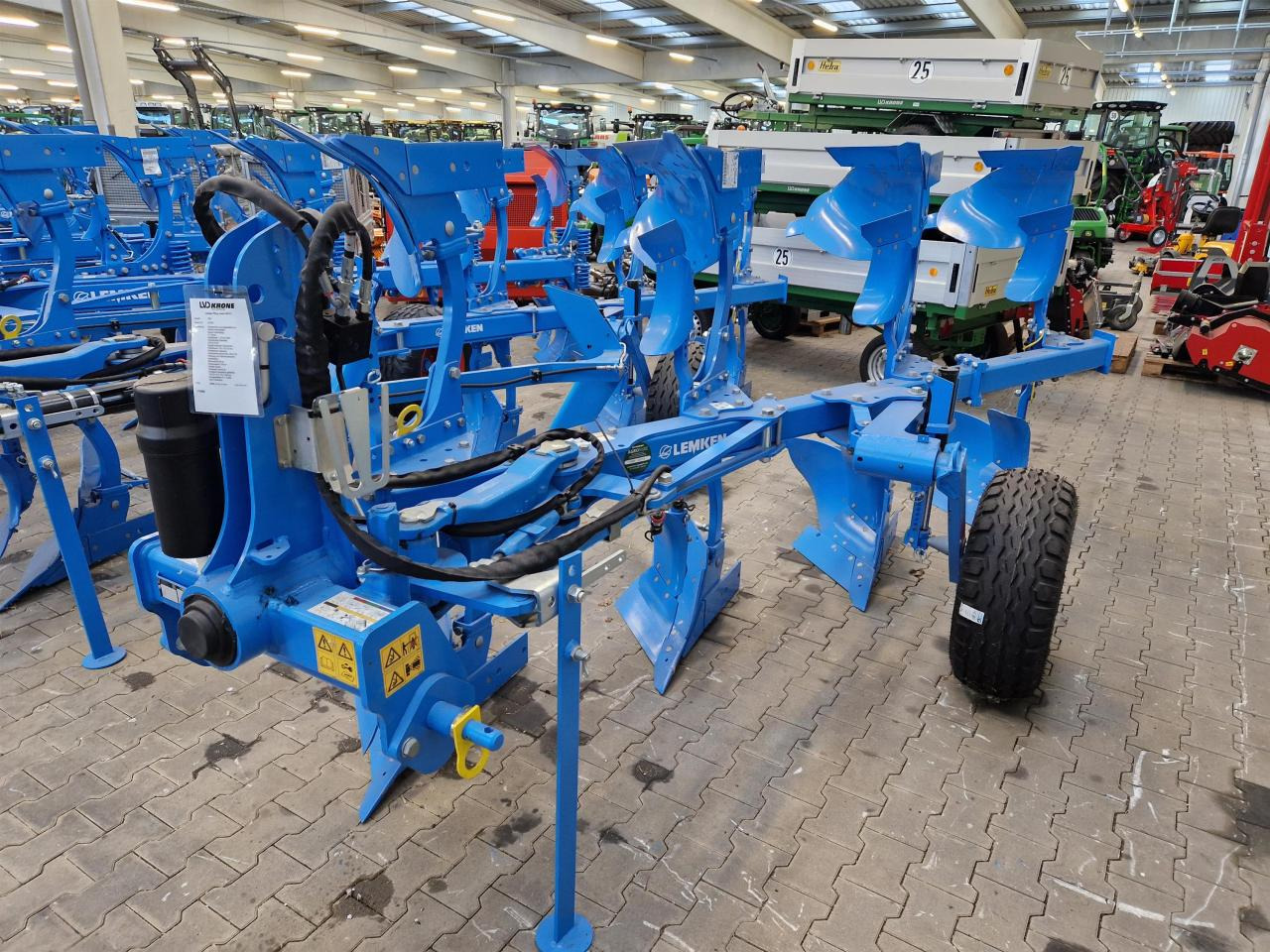 Lemken Juwel 6 M 3+1 - Arado: foto 1 Lemken Juwel 6 M 3+1 - Arado: foto 1