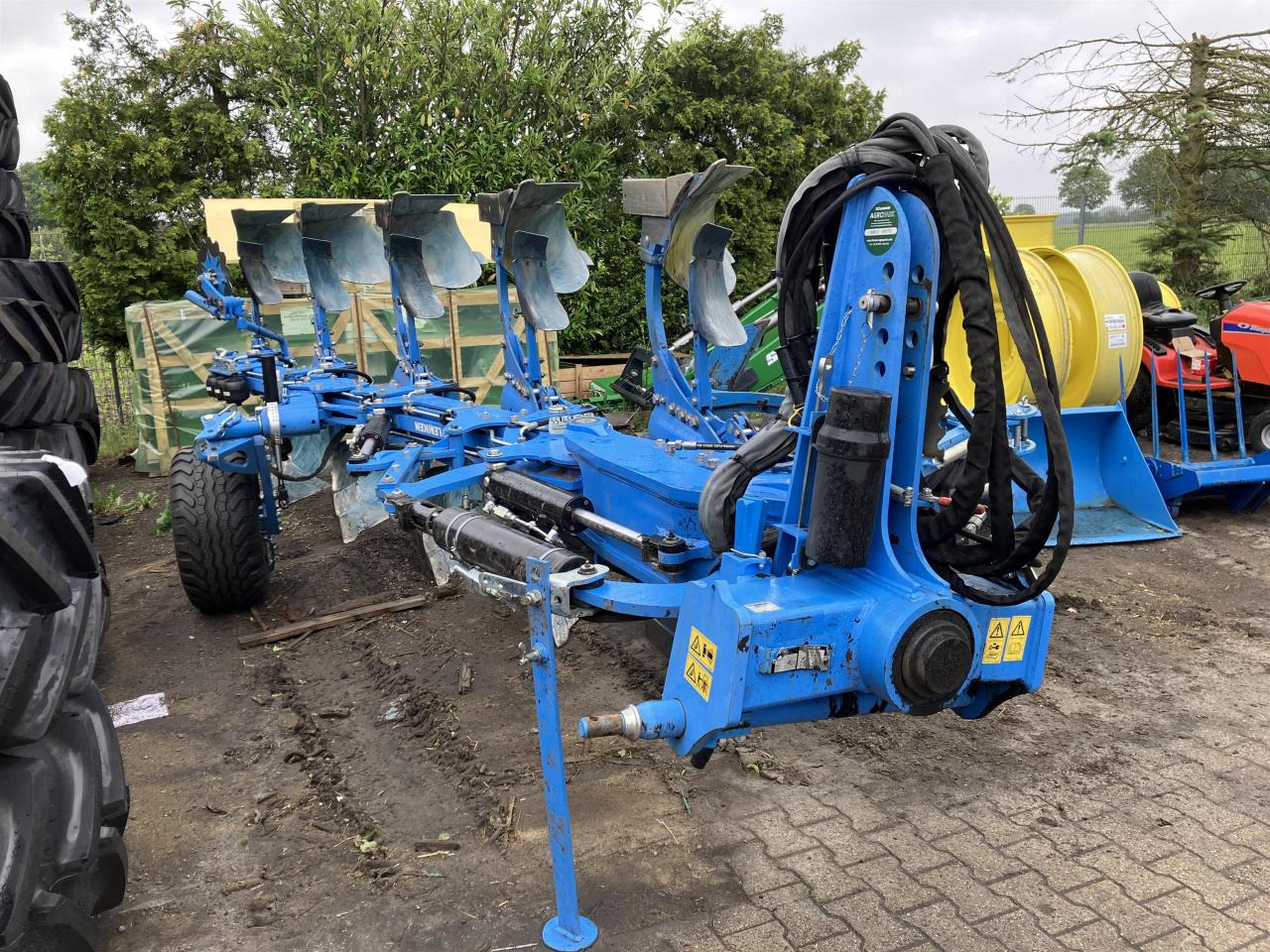 Lemken Juwel 8 M V OF U 5 L100 - Arado: foto 2 Lemken Juwel 8 M V OF U 5 L100 - Arado: foto 2