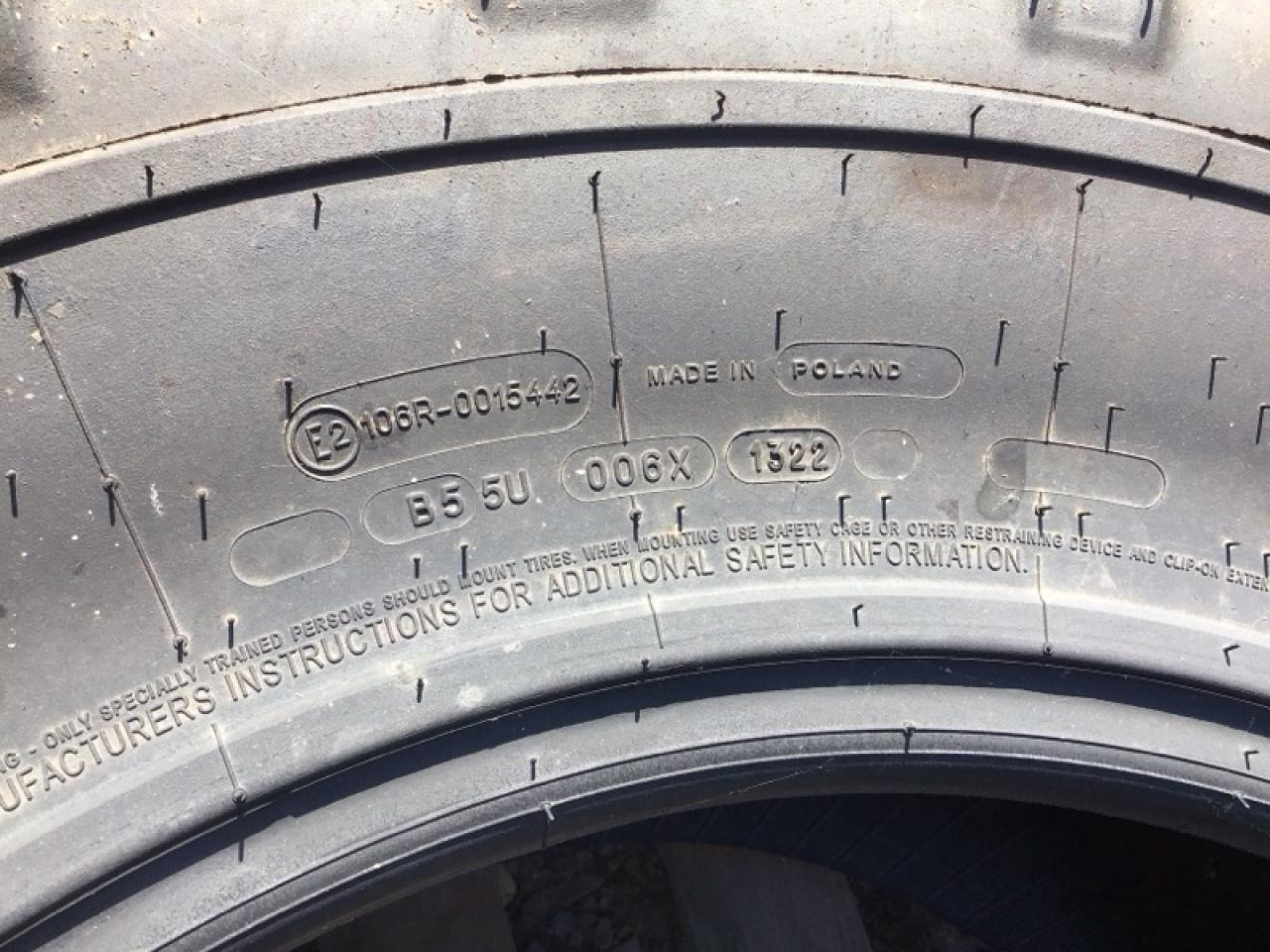 Michelin 460/70R24 - Pneu por Máquina agrícola: foto 2 Michelin 460/70R24 - Pneu por Máquina agrícola: foto 2