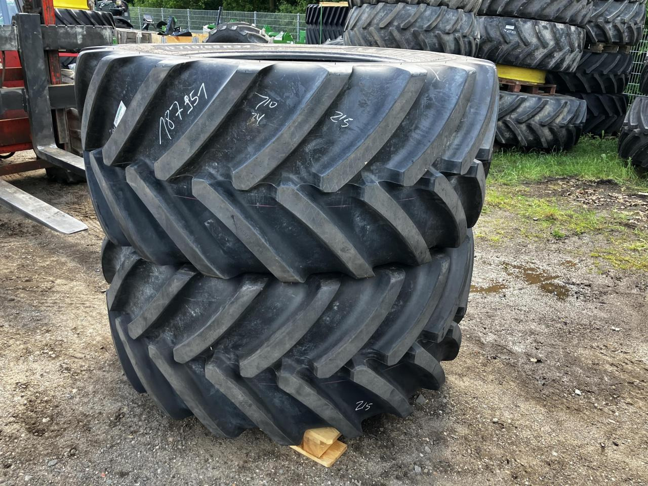 Michelin 710/55R34 VF - Pneu por Máquina agrícola: foto 2 Michelin 710/55R34 VF - Pneu por Máquina agrícola: foto 2