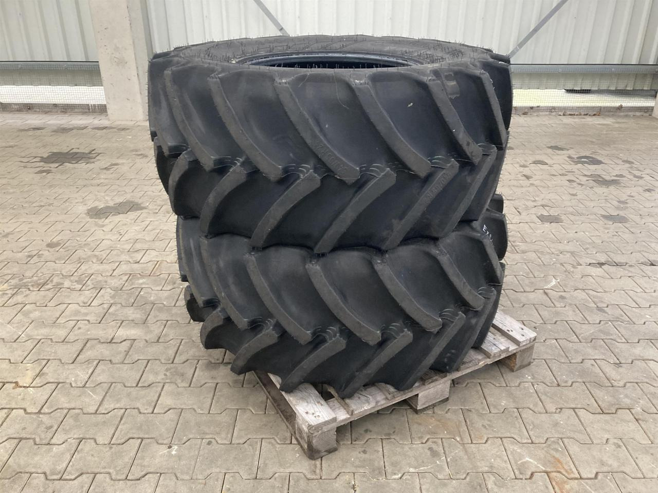 Mitas 540/65R24 - Pneu por Máquina agrícola: foto 1 Mitas 540/65R24 - Pneu por Máquina agrícola: foto 1