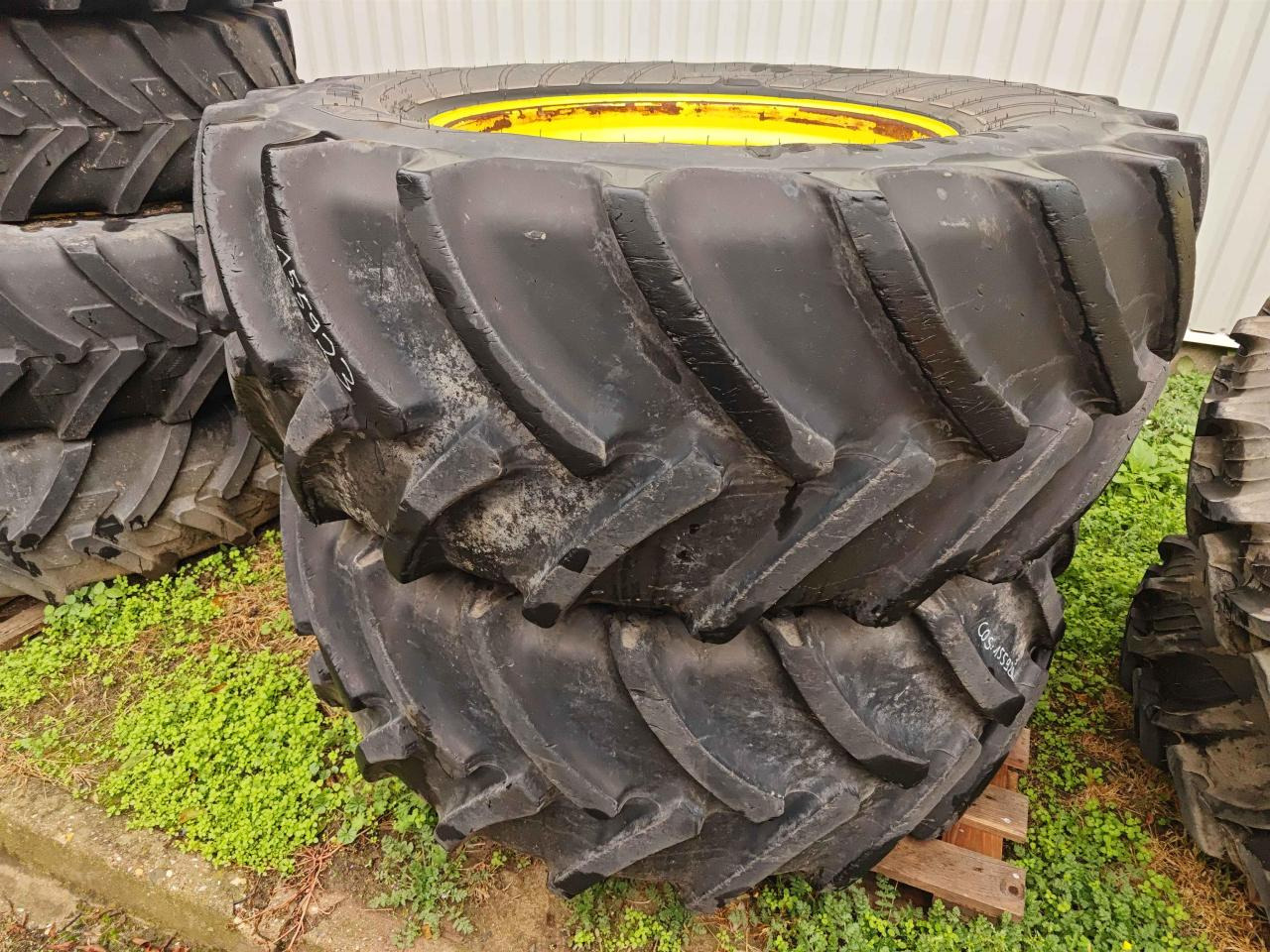 Mitas 600/65R34 - Pneu por Máquina agrícola: foto 1 Mitas 600/65R34 - Pneu por Máquina agrícola: foto 1