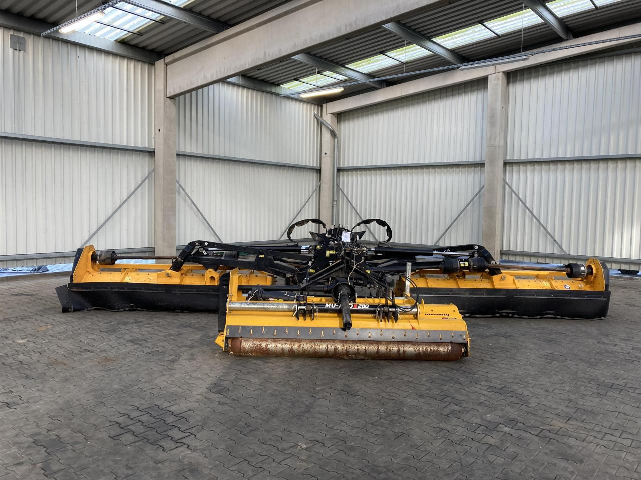 Müthing PRO 860 und 280 - Triturador de martelos: foto 2 Müthing PRO 860 und 280 - Triturador de martelos: foto 2