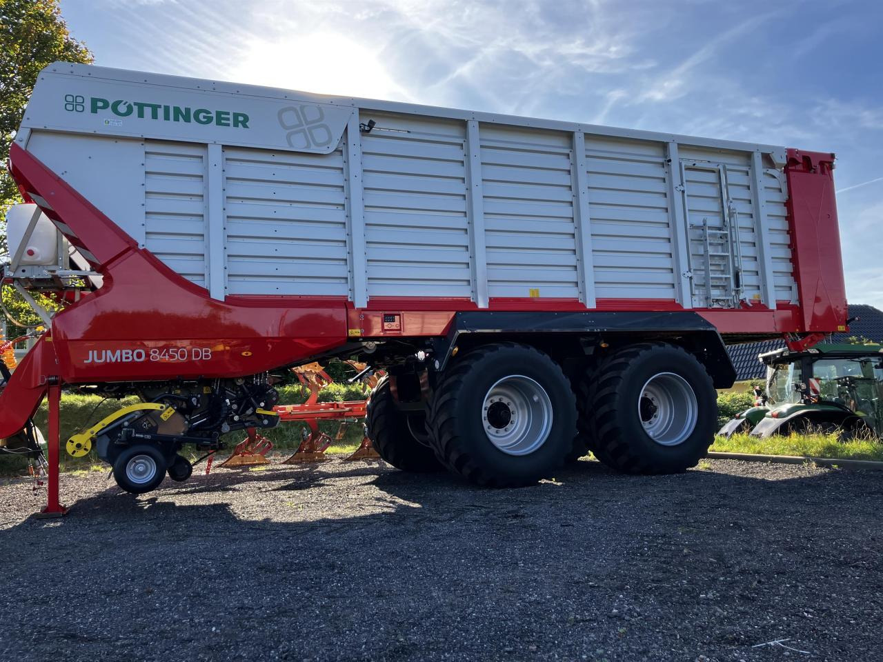 Pöttinger Jumbo 8450 DB - Autocarregadora: foto 1 Pöttinger Jumbo 8450 DB - Autocarregadora: foto 1