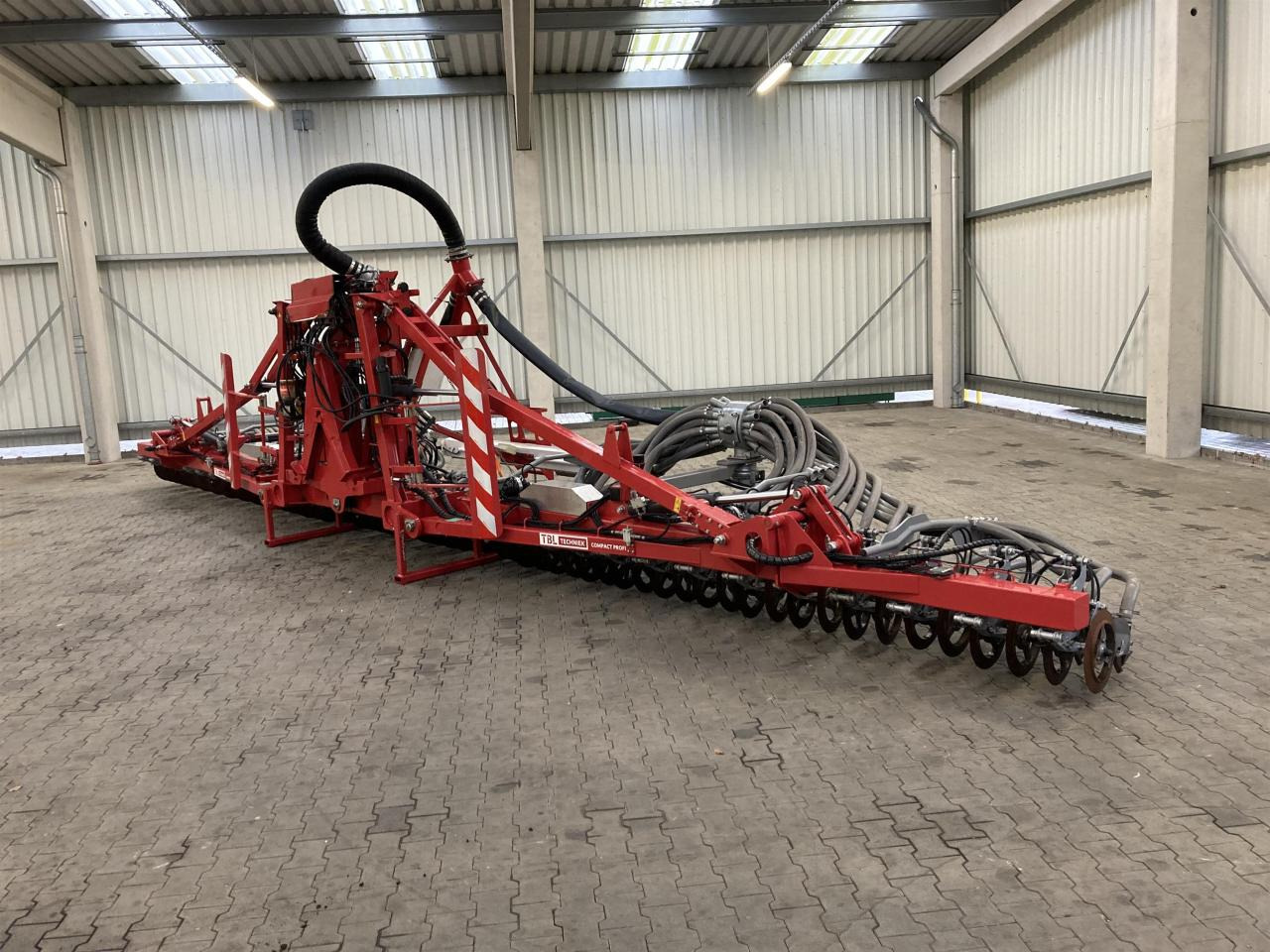TBL Techniek Compakt Profi - Equipamento de fertilização: foto 1 TBL Techniek Compakt Profi - Equipamento de fertilização: foto 1