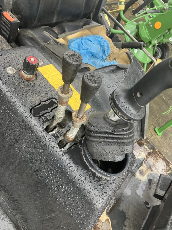 Thaler 3248/A - Pá carregadora de rodas: foto 4 Thaler 3248/A - Pá carregadora de rodas: foto 4