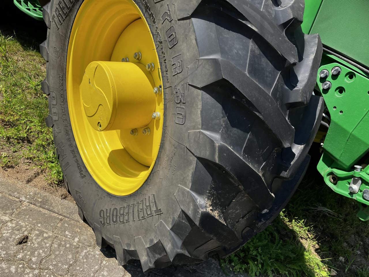 Trelleborg 480/70R30 - Pneu por Máquina agrícola: foto 2 Trelleborg 480/70R30 - Pneu por Máquina agrícola: foto 2