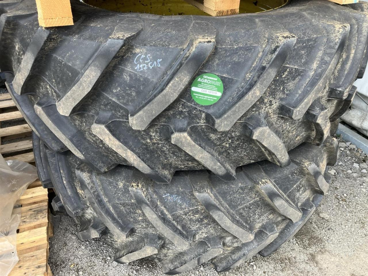Trelleborg 520/70R38 - Pneu por Máquina agrícola: foto 1 Trelleborg 520/70R38 - Pneu por Máquina agrícola: foto 1