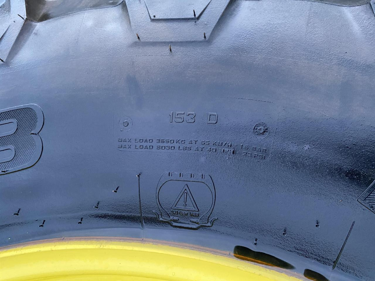 Trelleborg 600/65R38 - Pneu por Máquina agrícola: foto 2 Trelleborg 600/65R38 - Pneu por Máquina agrícola: foto 2