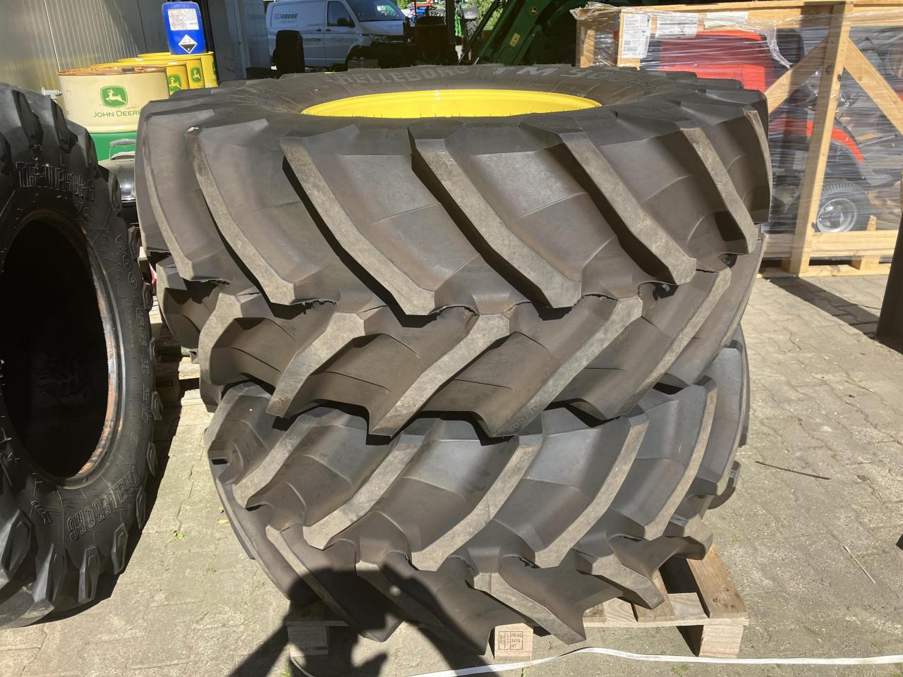 Trelleborg 600/70R28 - Pneu por Máquina agrícola: foto 1 Trelleborg 600/70R28 - Pneu por Máquina agrícola: foto 1