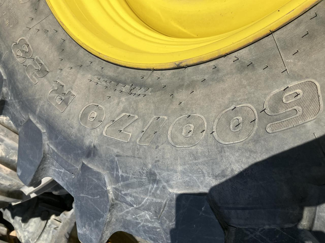 Trelleborg 600/70R28 - Pneu por Máquina agrícola: foto 1 Trelleborg 600/70R28 - Pneu por Máquina agrícola: foto 1