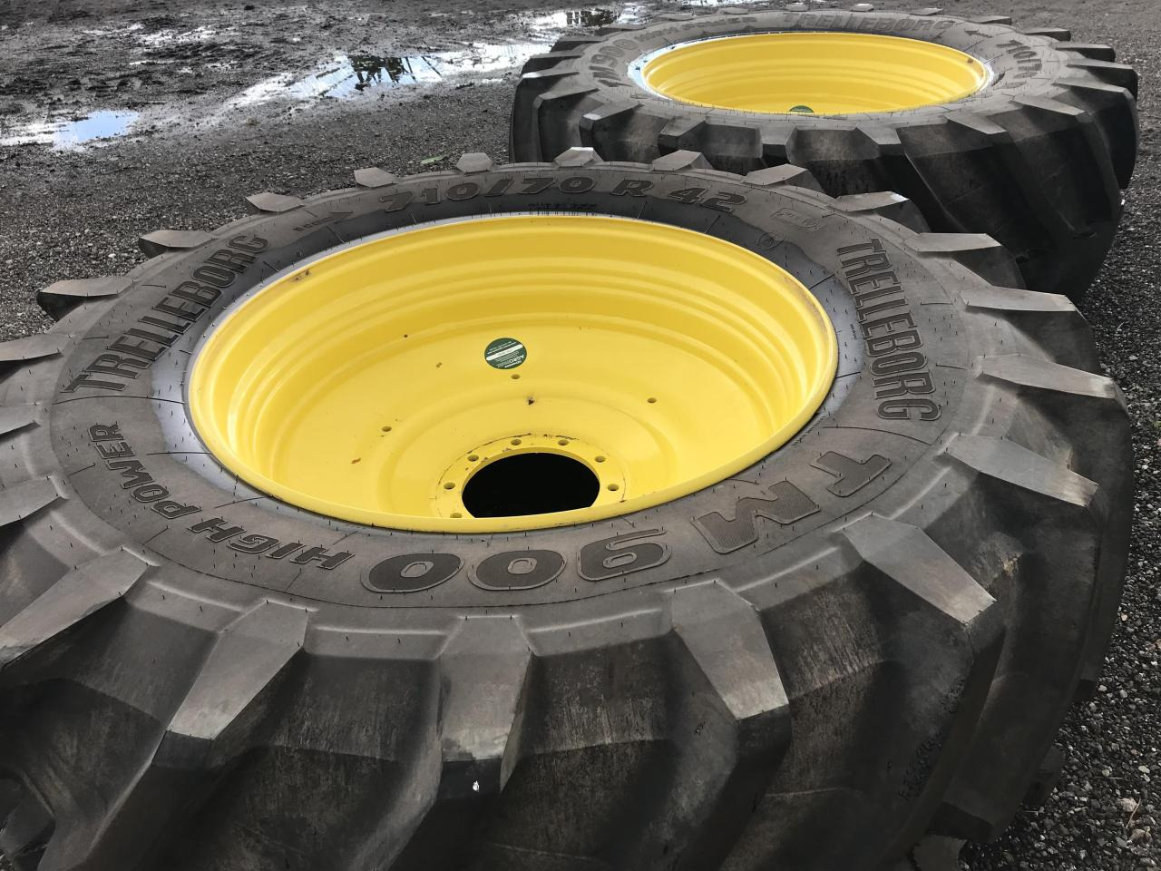 Trelleborg 710/70R42 - Pneu por Máquina agrícola: foto 1 Trelleborg 710/70R42 - Pneu por Máquina agrícola: foto 1