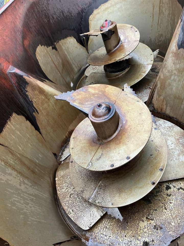 Trioliet Solomix 2-1600 VLH-B - Misturadora Alimentadora: foto 5 Trioliet Solomix 2-1600 VLH-B - Misturadora Alimentadora: foto 5