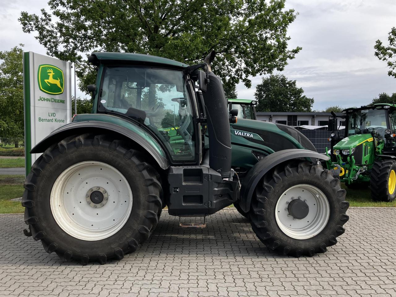 Valtra T174 Versu - Trator: foto 2 Valtra T174 Versu - Trator: foto 2