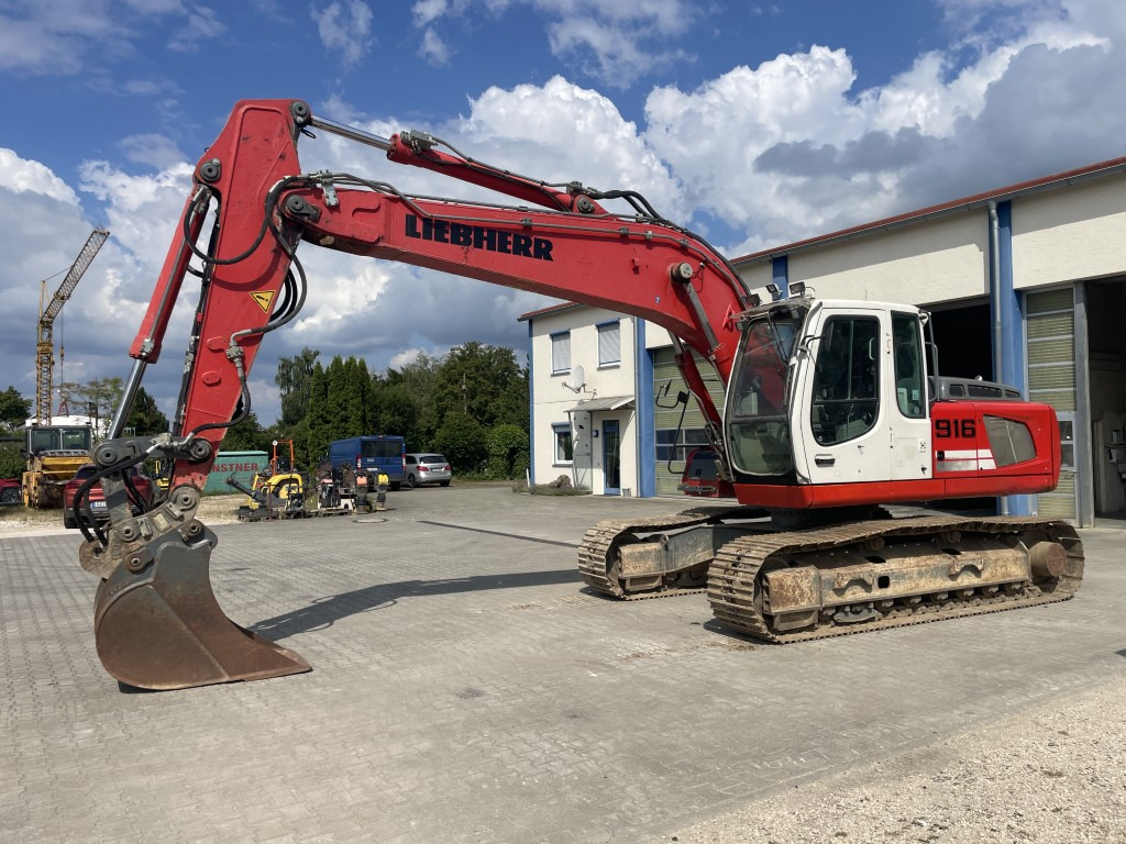 LIEBHERR R 916 LC - Escavadora de rastos: foto 1 LIEBHERR R 916 LC - Escavadora de rastos: foto 1