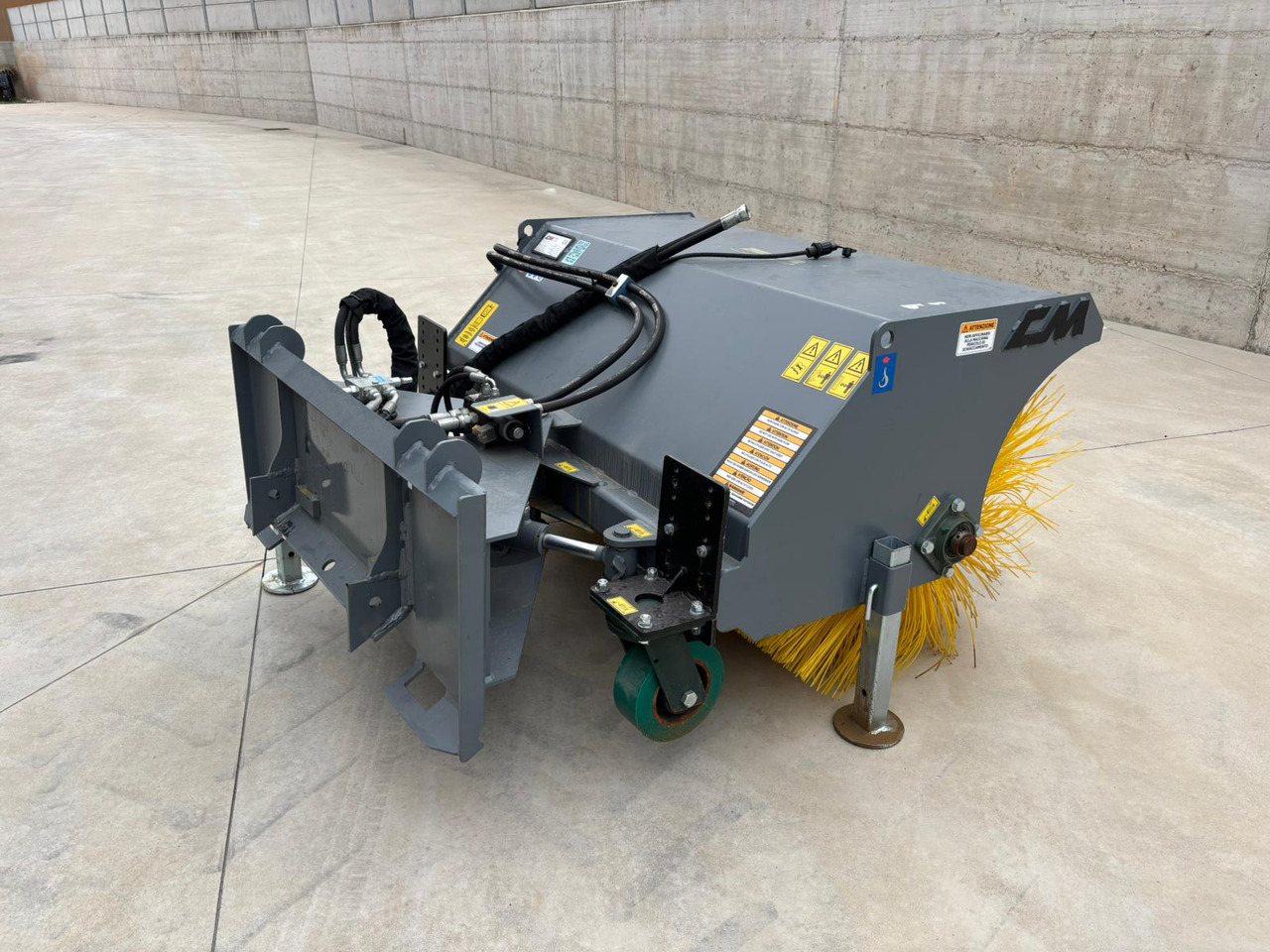 CM Angle sweeper CSA 125 - Vassoura por Veículo limpa-neves: foto 2 CM Angle sweeper CSA 125 - Vassoura por Veículo limpa-neves: foto 2