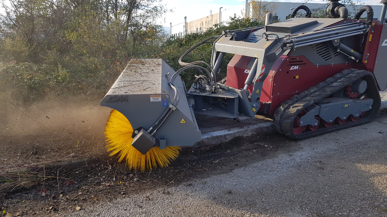 CM Crusher Multisikid RC - Mini pá carregadora: foto 5 CM Crusher Multisikid RC - Mini pá carregadora: foto 5