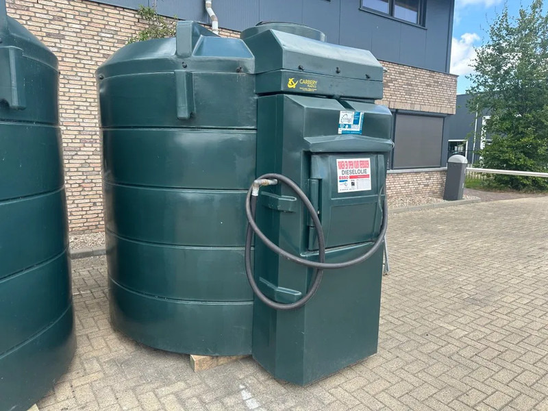 Carbery 5500 V Dubbelwandige Dieseltank 5700 liter met 230 V pompset New ! Overstock - Contentor marítimo: foto 3 Carbery 5500 V Dubbelwandige Dieseltank 5700 liter met 230 V pompset New ! Overstock - Contentor marítimo: foto 3