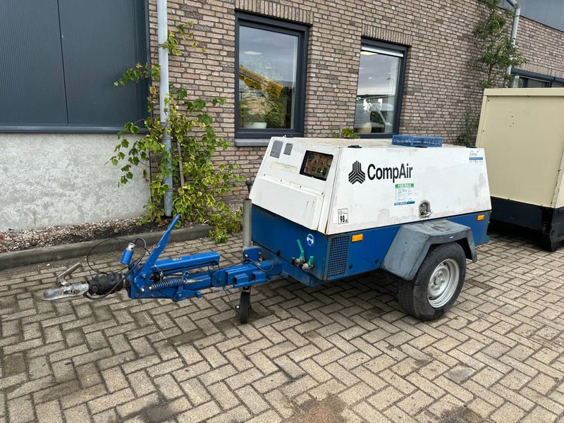 Compair H2180 Deutz 2.1 m3 / min 28 kW 7 Bar Mobiele Diesel Compressor met kenteken - Compressor de ar: foto 2 Compair H2180 Deutz 2.1 m3 / min 28 kW 7 Bar Mobiele Diesel Compressor met kenteken - Compressor de ar: foto 2