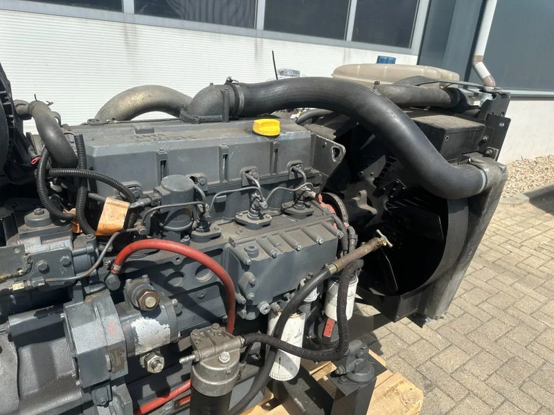 Deutz BF4M 1013 Diesel Engine 4 cylinder 102 kW / 137 HP - Motor por Equipamento de movimentação: foto 5 Deutz BF4M 1013 Diesel Engine 4 cylinder 102 kW / 137 HP - Motor por Equipamento de movimentação: foto 5