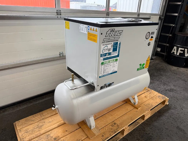 Fiac LS 8 - 200 Elektrische Schroefcompressor 6 kW 736 L / min 10 Bar New ! Overstock ! - Compressor de ar: foto 2 Fiac LS 8 - 200 Elektrische Schroefcompressor 6 kW 736 L / min 10 Bar New ! Overstock ! - Compressor de ar: foto 2