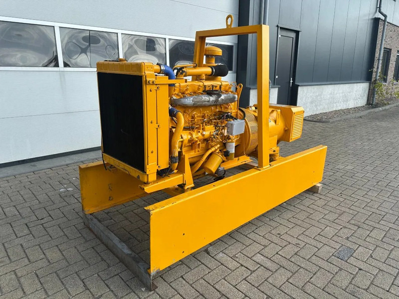 Ford Leroy Somer 80 kVA noodstroom generatorset ex Emergency 119 hours ! - Gerador elétrico: foto 4 Ford Leroy Somer 80 kVA noodstroom generatorset ex Emergency 119 hours ! - Gerador elétrico: foto 4