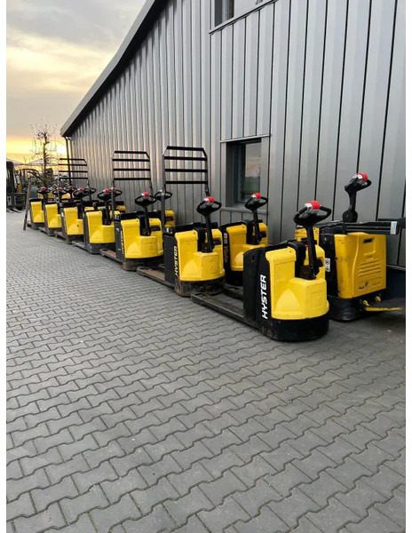 Hyster P2.0 Palletwagen 2 ton Elektra Pallettruck - Porta-palete: foto 2 Hyster P2.0 Palletwagen 2 ton Elektra Pallettruck - Porta-palete: foto 2