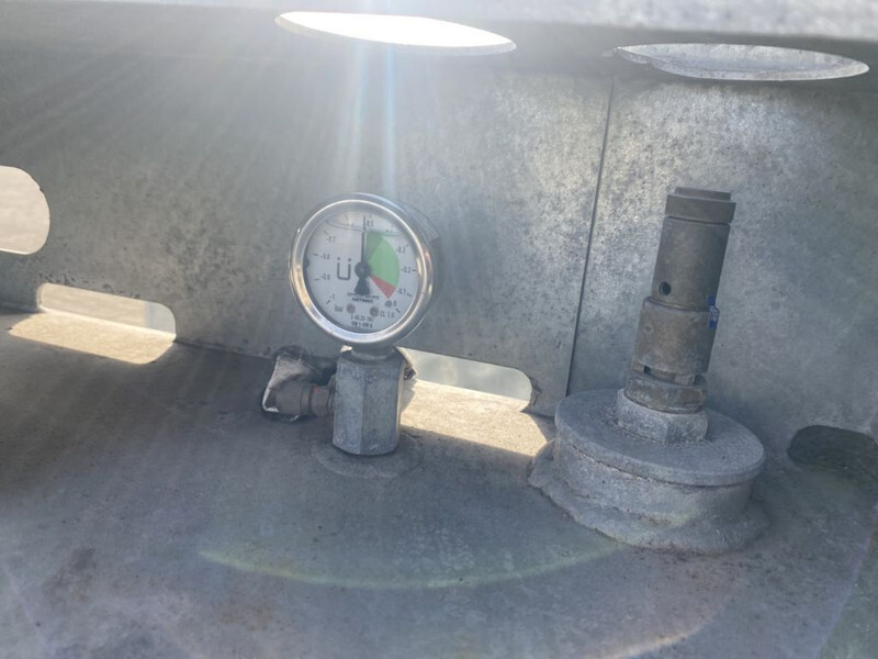 Depósito de armazenamento IBC Rietberg 1000 liter IBC Dieseltank Gegalvaniseerd: foto 13