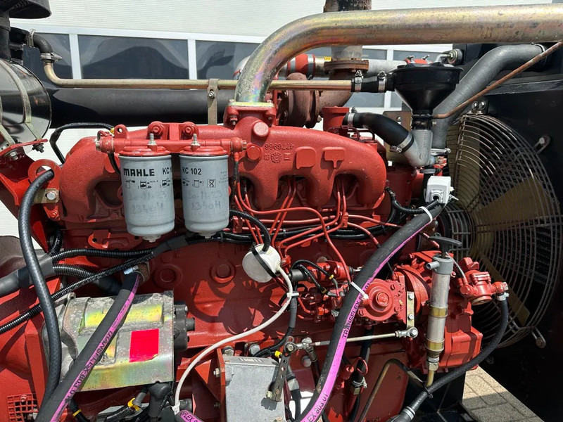 Gerador elétrico Iveco 8061 Marelli 150 kVA noodstroom generatorset ATS automatische netovername: foto 8
